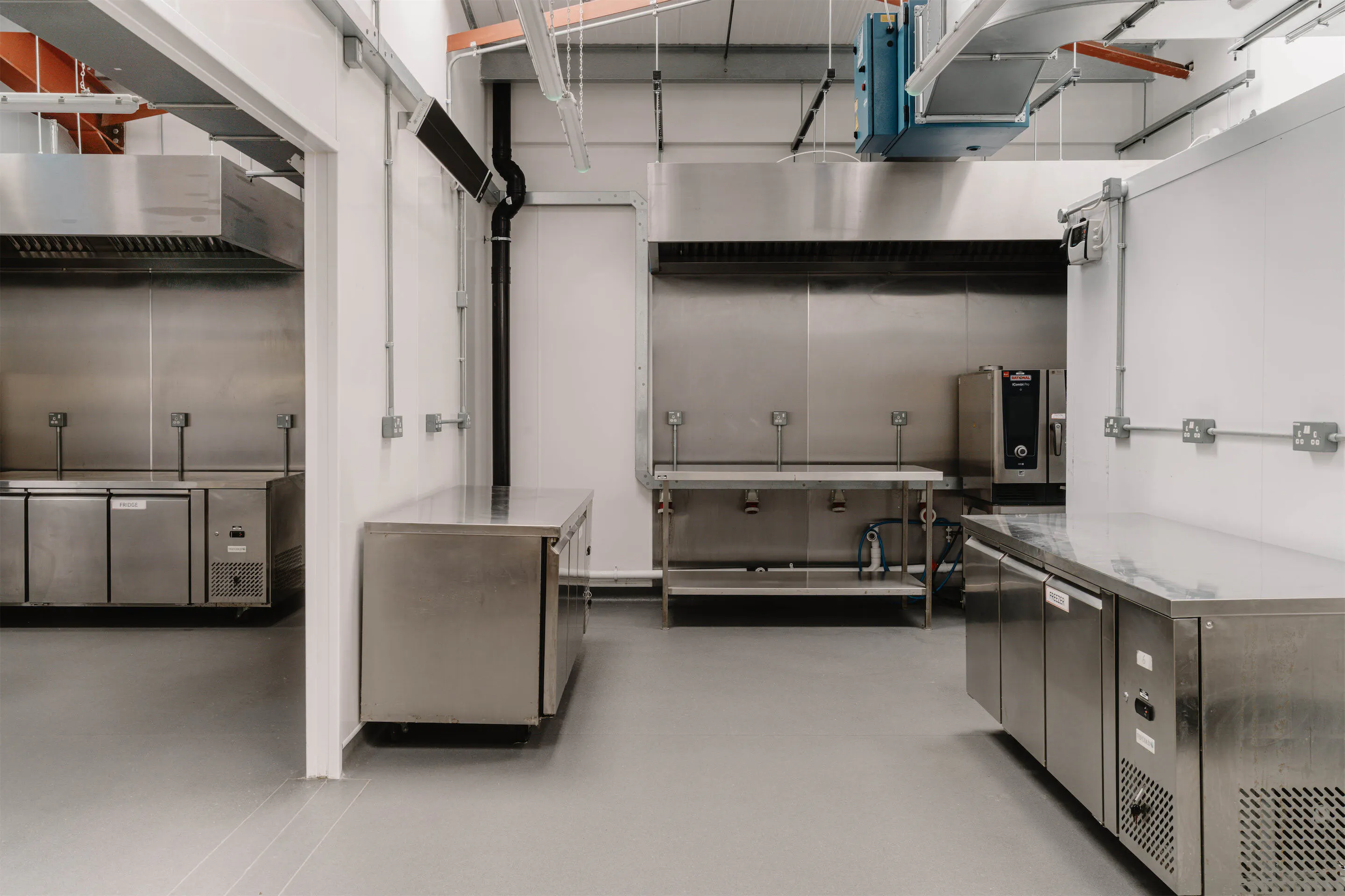 Kk kitchens large 02 web